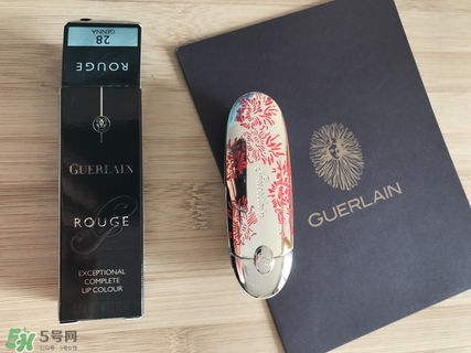 嬌蘭和ysl圣羅蘭哪個好？嬌蘭和圣羅蘭口紅哪個好用