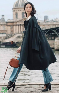 chloe nile正品多少錢(qián)？蔻依nile手環(huán)包專(zhuān)柜價(jià)格