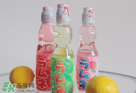 彈珠汽水怎么開？彈珠汽水怎么開不會(huì)噴？