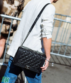 chanel leboy包包尺寸怎么選？香奈兒leboy尺寸介紹