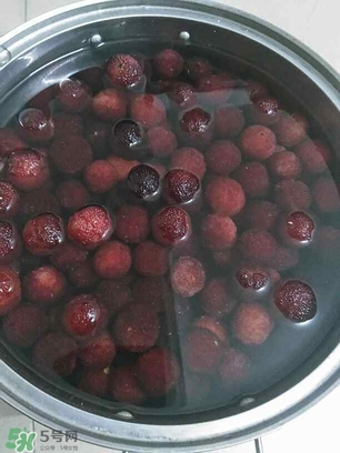 楊梅罐頭孕婦可以吃嗎？楊梅罐頭可以放多久？