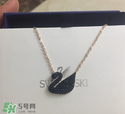 施華洛世奇黑天鵝是什么材質(zhì)？施華洛世奇黑天鵝是水晶嗎？