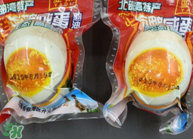 真空包裝的咸鴨蛋是熟的嗎？可以直接吃嗎？