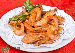 咸鴨蛋和蝦能一起吃嗎？咸蛋黃焗蝦怎么做？