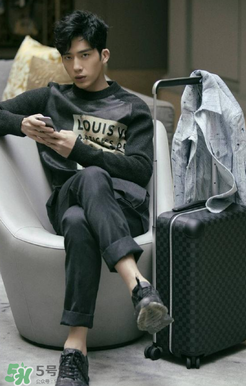 lv拉桿箱有哪幾種尺寸？lv行李箱尺寸介紹