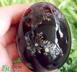 松花蛋是什么蛋？松花蛋是雞蛋還是鴨蛋？