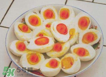 咸鴨蛋為什么會臭？咸鴨蛋為什么會苦