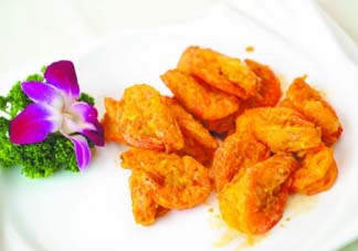 咸鴨蛋和蝦能一起吃嗎？咸蛋黃焗蝦怎么做？