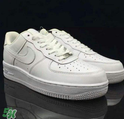 nike空軍一號(hào)怎么辨別真假？耐克空軍一號(hào)板鞋真假對(duì)比