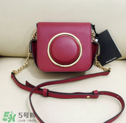 mk相機包哪個顏色好看？michael kors相機包有幾種顏色？