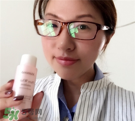 夢妝薔薇舒緩潤膚水怎么用?夢妝薔薇水使用方法 夢妝薔薇舒緩潤膚水怎么用?夢妝薔薇水使用方法