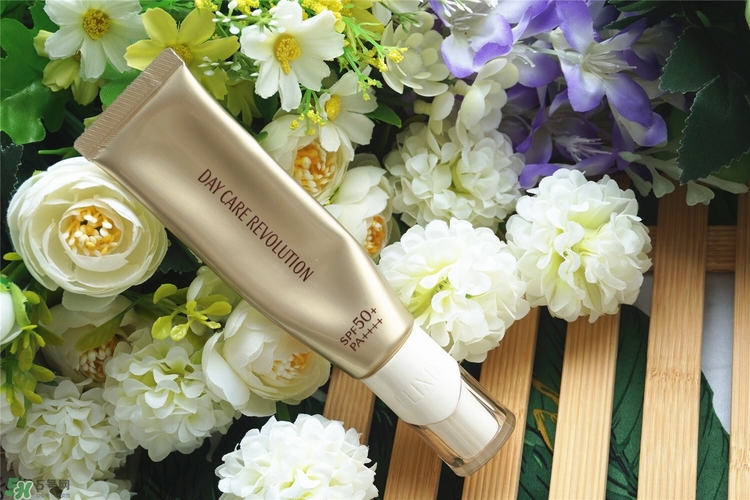 夏季干皮面部防曬推薦 干皮臉部防曬哪款好 夏季干皮面部防曬推薦 干皮臉部防曬哪款好