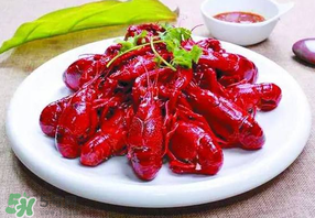 油燜大蝦為什么要放啤酒？做油燜大蝦啤酒什么時候放?