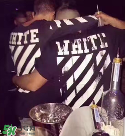 off white短袖多少錢(qián)？off white短袖正品價(jià)格