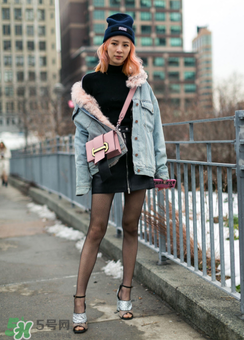 prada ribbon正品多少錢？普拉達舌頭包專柜價格