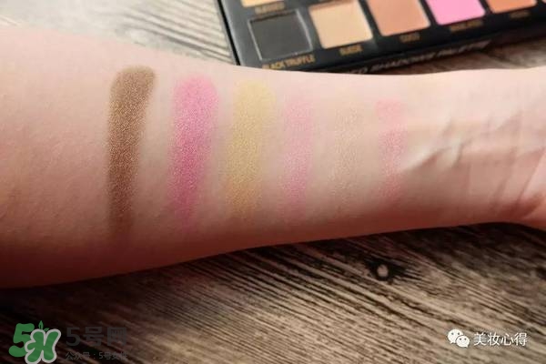 huda beauty眼影多少錢？huda beauty眼影專柜價格