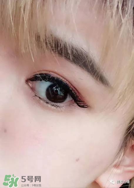 huda beauty眼影多少錢？huda beauty眼影專柜價格