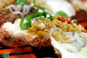 烤扇貝的汁怎么調(diào)？烤扇貝生蠔的澆汁做法