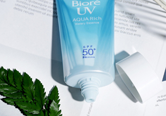 碧柔和新碧防曬霜哪個(gè)好？碧柔防曬霜和新碧防曬霜對(duì)比