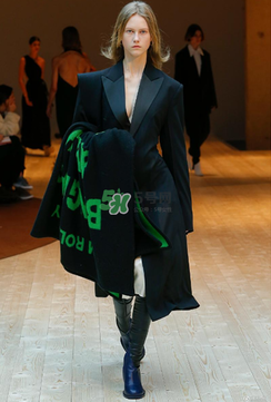 celine2017秋冬系列衣服怎么樣_好看嗎？