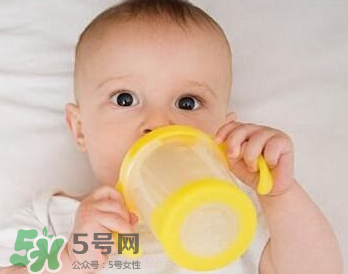 金銀花寶寶可以喝嗎？夏天寶寶能喝金銀花嗎？