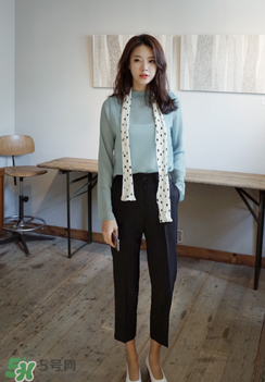 黑色闊腿褲配什么上衣？黑色闊腿褲搭配上衣圖片