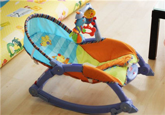 費雪搖椅對寶寶脊椎不好嗎？費雪搖椅對寶寶有危害嗎？