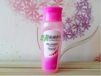 碧柔卸妝水和卸妝乳哪個好？碧柔卸妝水和卸妝乳選擇