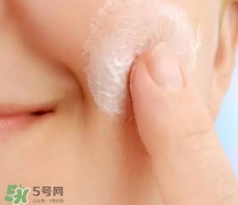 安耐曬軟管和硬管的區(qū)別 安耐曬搖搖樂(lè)和軟管哪個(gè)好