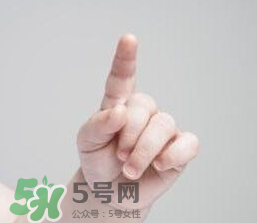 寶寶指甲多久剪一次？寶寶指甲多大可以剪？