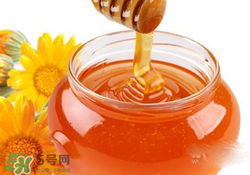 胃脹氣可以喝蜂蜜水嗎？胃脹氣可不可以喝蜂蜜水？