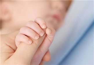 寶寶指甲凹凸不平是什么原因？寶寶指甲凹凸不平正常嗎？