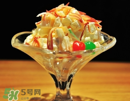 吃水果沙拉會發(fā)胖嗎？晚上吃水果沙拉會發(fā)胖嗎