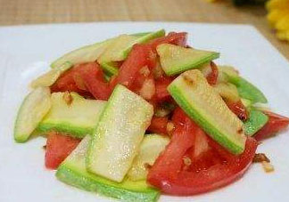 西葫蘆和西紅柿能一起吃嗎？西葫蘆可以和西紅柿一起炒嗎？