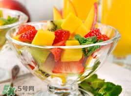 吃水果沙拉會發(fā)胖嗎？晚上吃水果沙拉會發(fā)胖嗎