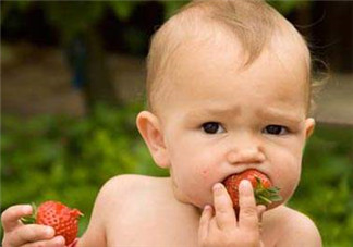 嬰兒吃藥可以混在奶粉里面吃嗎？嬰兒吃藥怎么吃？