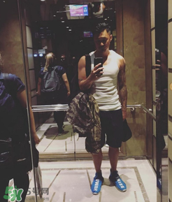 余文樂藍色運動鞋是什么牌子？余文樂ins同款球鞋品牌