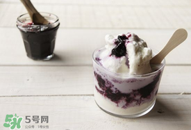 藍莓和牛奶可以一起吃嗎？吃完藍莓可以喝牛奶嗎？