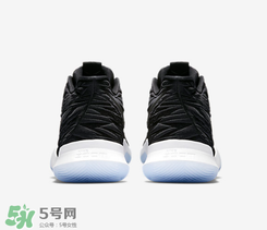 nike kyrie 3 black ice多少錢(qián)？耐克歐文總決賽戰(zhàn)靴專柜價(jià)格
