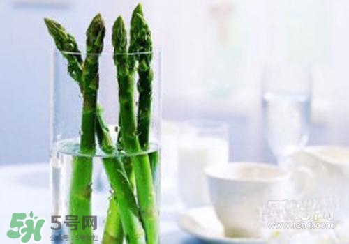 蘆筍可以榨汁嗎？蘆筍可以和什么一起榨汁