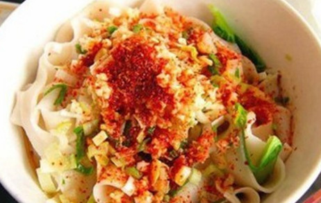 油潑面是哪里的特殊美食？油潑面是什么面