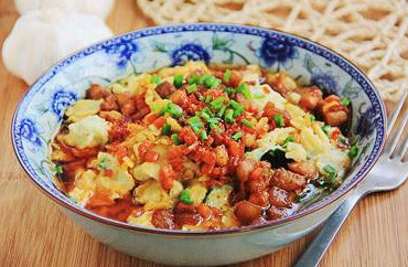 油潑面怎么做好吃？陜西油潑面的正宗做法