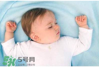 夏季寶寶體溫多少正常？夏季寶寶體溫會偏高嗎？