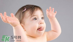 夏季寶寶長痱子怎么辦？怎么預(yù)防寶寶長痱子？