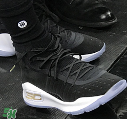 under armour curry4黑金怎么樣？庫里總決賽戰(zhàn)靴客場配色諜照曝光