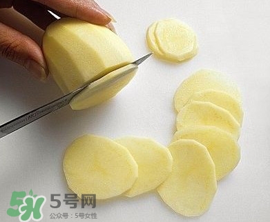 馬鈴薯能去痘印嗎？馬鈴薯可以祛痘??？