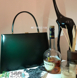 celine clasp多少錢？celine clasp專柜價(jià)格