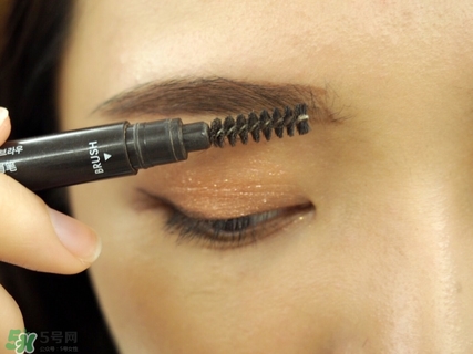 新手怎樣修眉畫眉 新手如何學(xué)會修眉畫眉 新手怎樣修眉畫眉 新手如何學(xué)會修眉畫眉