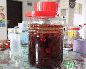 楊梅和枸杞可以一起泡酒嗎？楊梅和枸杞泡酒的功效