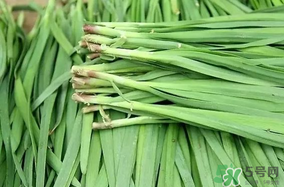 楊梅和韭菜能一起吃嗎？喝楊梅湯能吃韭菜嗎？